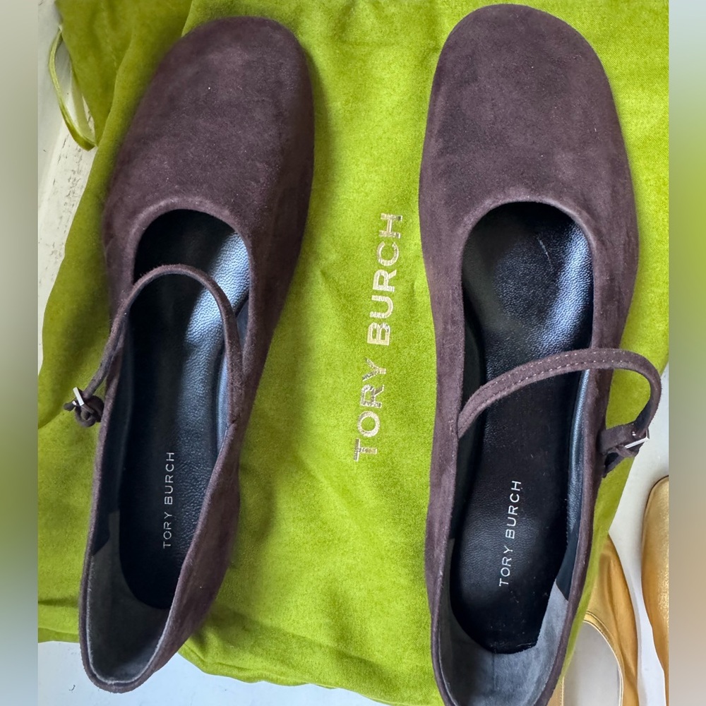 Tory Burch suede chocolate Mary Jane’s